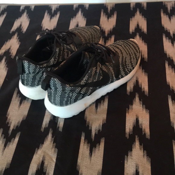 Nike Roshe Run Jacquard white - Picture 2 of 5